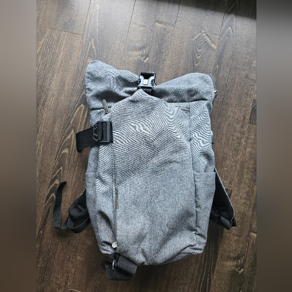 Gray Zipper/Roll Top Backpack - Cote Et Ciel Rep